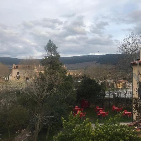 Готель La Pepi House Arcones Екстер'єр фото